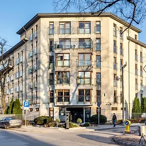 Family - Private Parking Krakov