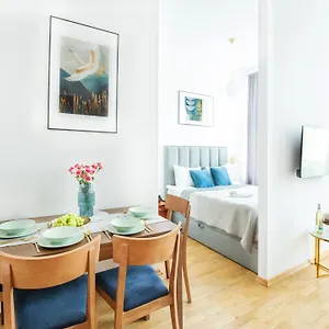 Unique Style Old Town - 25 Min From The Airport - By Homelike Appartamento