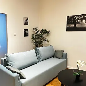 Small Market Square - Old Town Apartman